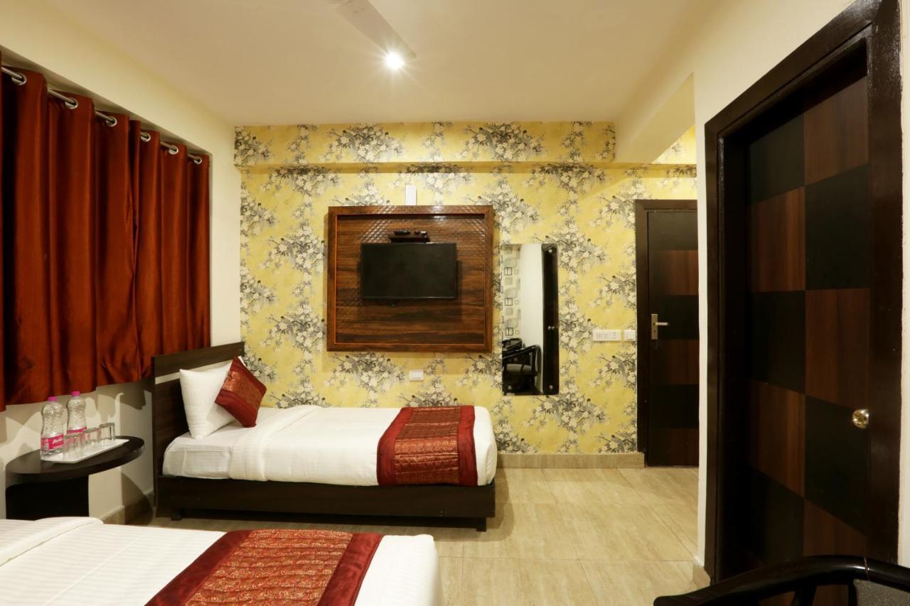 Hotel Airport Star Nueva Delhi Exterior foto