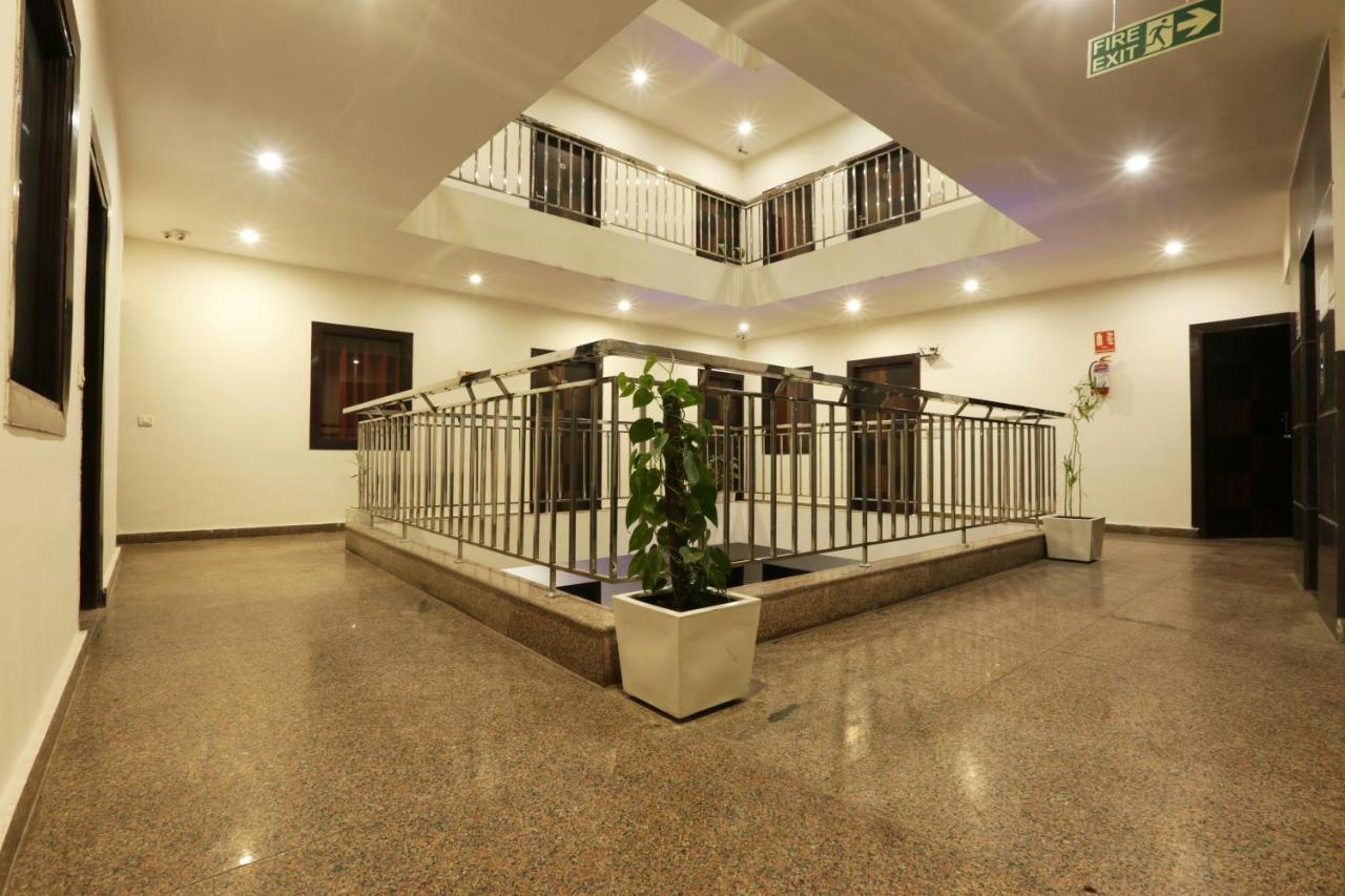Hotel Airport Star Nueva Delhi Exterior foto